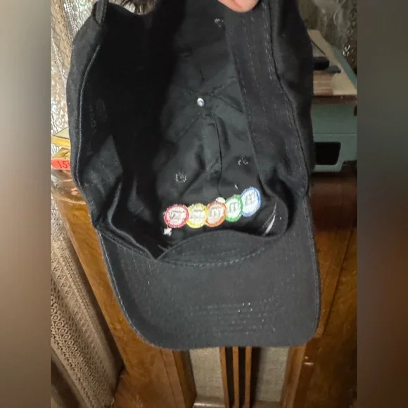 VTG Black M&M's Logo Cap - Picture 7 of 7